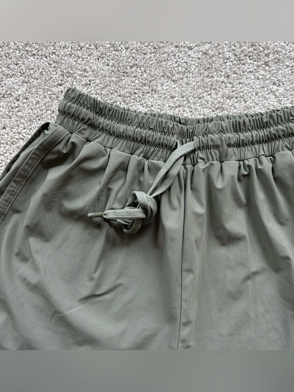 Fifty Percent 5/0 Women's M Athletic Running Shorts Olive Green 2.5 Inseam Liner - Picture 4 of 9